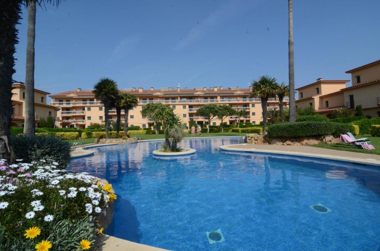 Port Pals E 202 Apartment Bagian luar foto