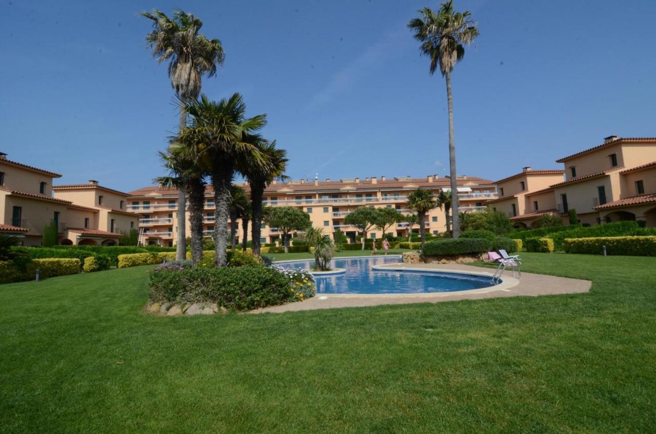 Port Pals E 202 Apartment Bagian luar foto